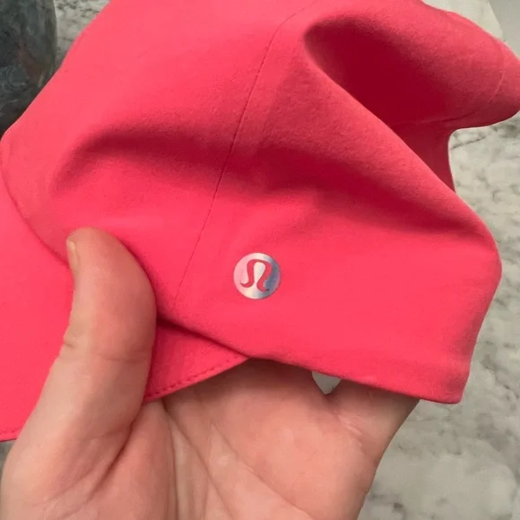 Lululemon lightweight hat.  Great condition! - Picture 2 of 2